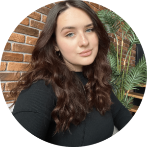Данілова Марина, студентка ОП «Реклама та зв’язки з громадськістю» ННІЖ КНУТШ, SMM-менеджерка видавництва «Ukraїner».