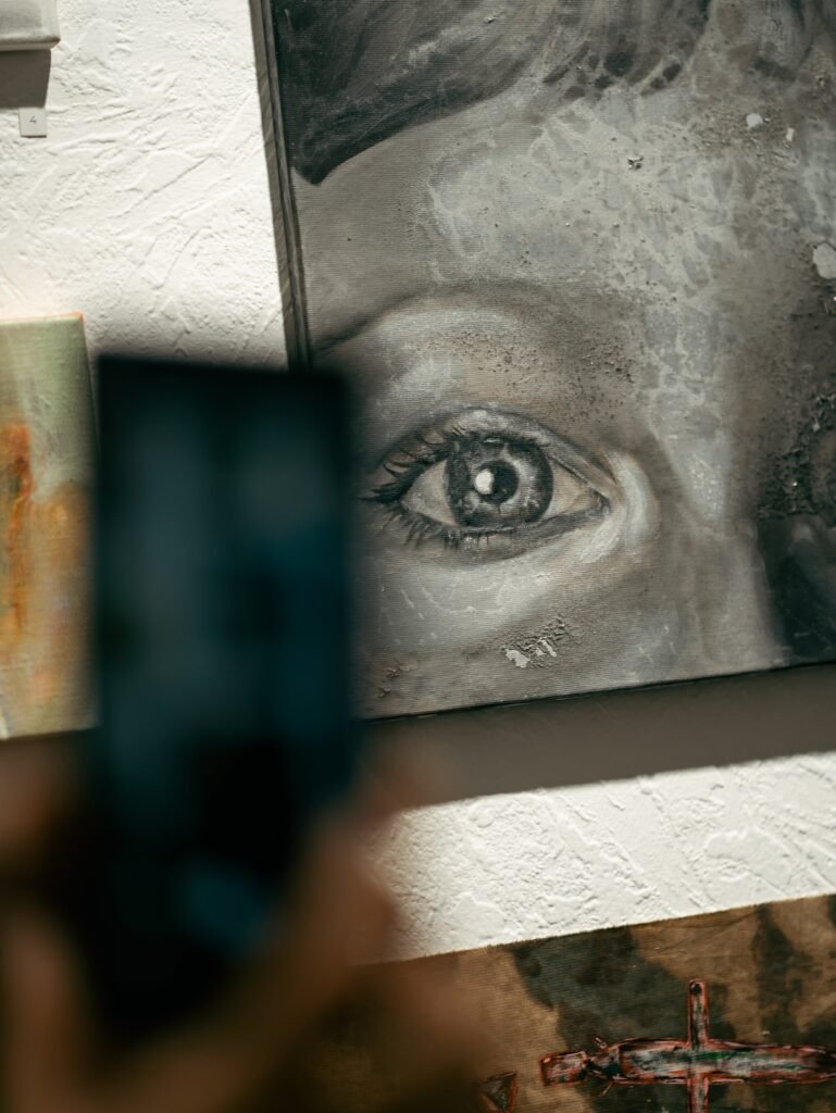 У Voitok Gallery триває міждисциплінарна виставка «Селекція цінностей»