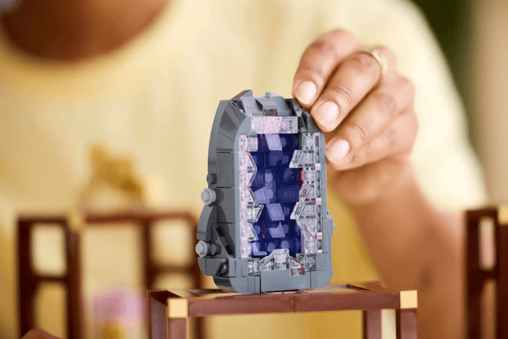 LEGO презентує набір «Мінеральна колекція» з шістьма кристалами