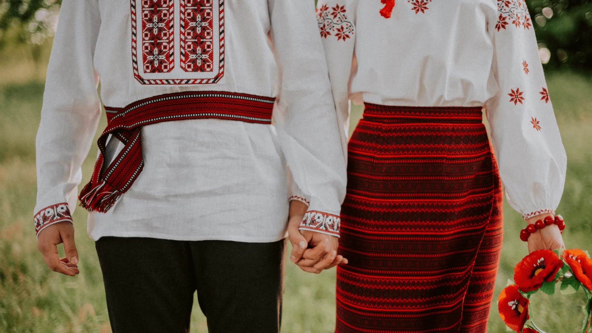 Свята, страви, обереги