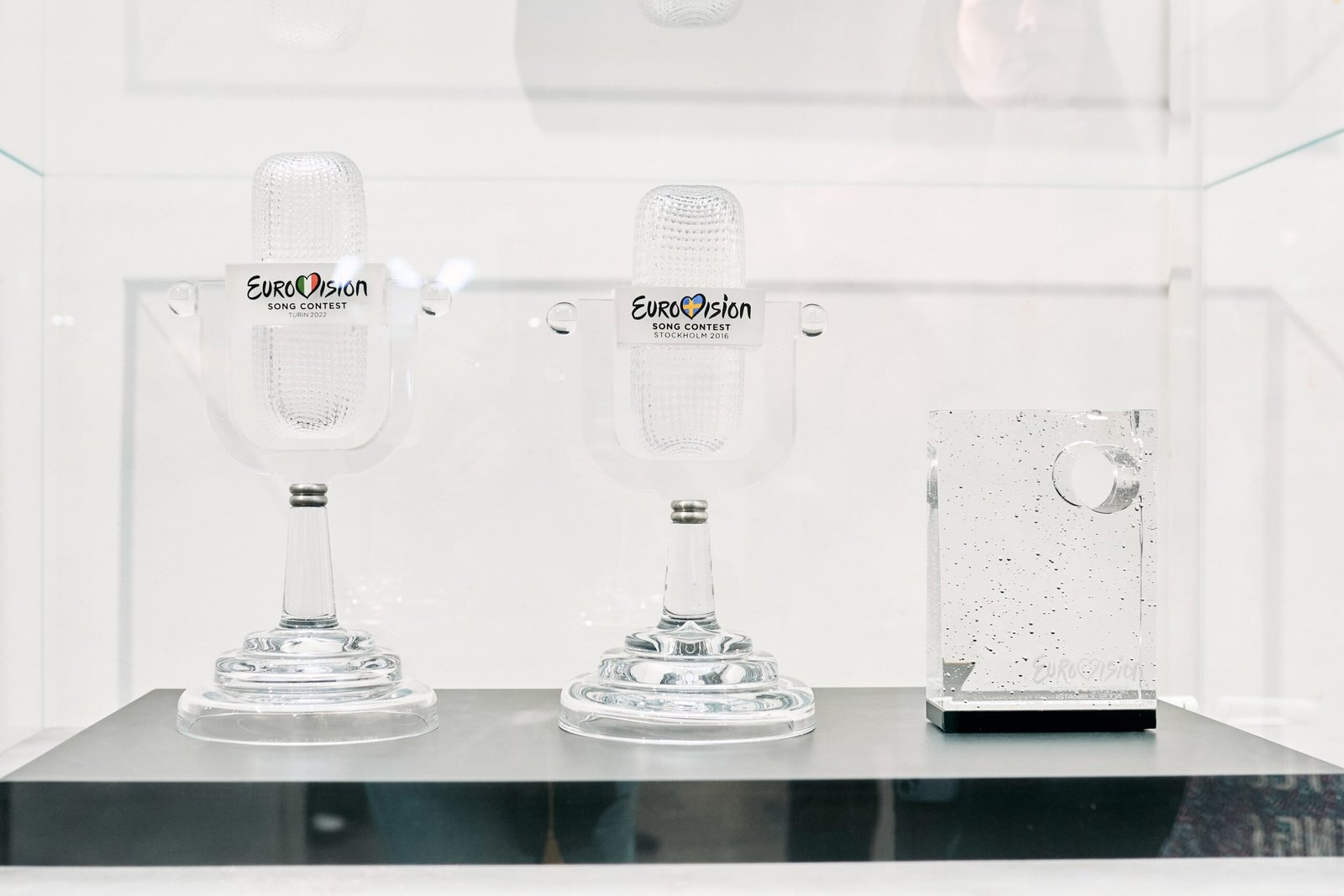 Виставку Ukraine WOW продовжили до 30 листопада